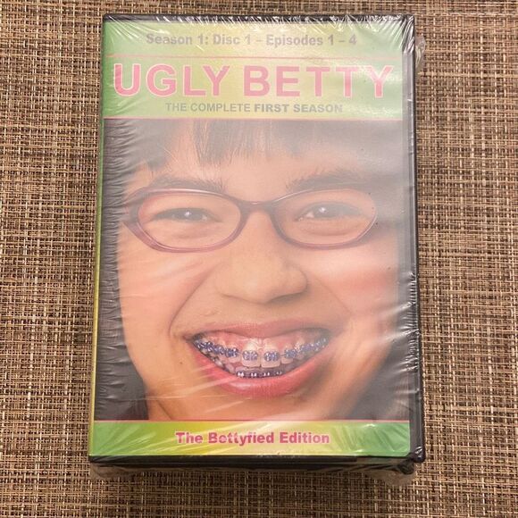 Ugly Betty The Complete First Season DVDs New In Package Lot of 6 DVDs - Picture 1 of 4